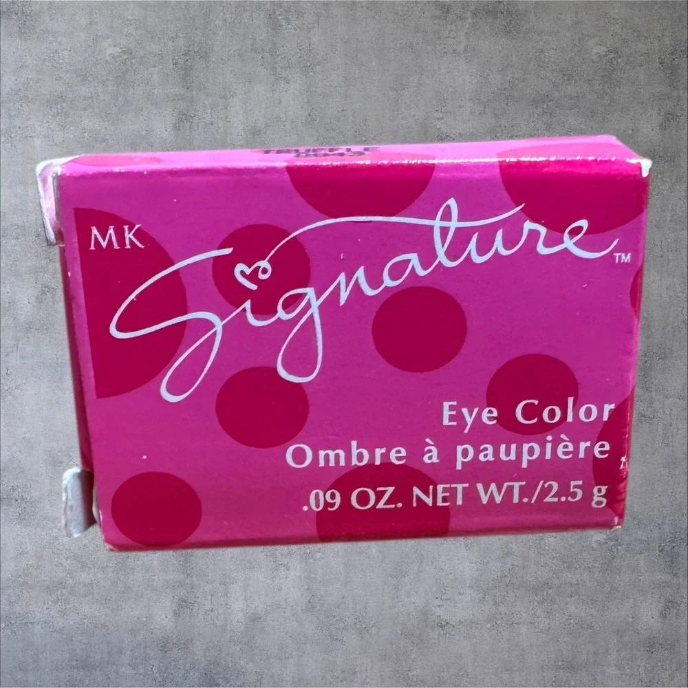 Mary Kay MK Signature Eye Color Truffle 8846‎ NEW Brown Eyeshadow .09 oz 2.5g